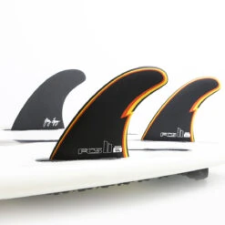 FCS II GL PC Tri Fin Set-Black-Medium -Fcs FCSII GL INBOARD TRI 1200x 046af552 5ef0 4c60 98d0 47776f49d1ed