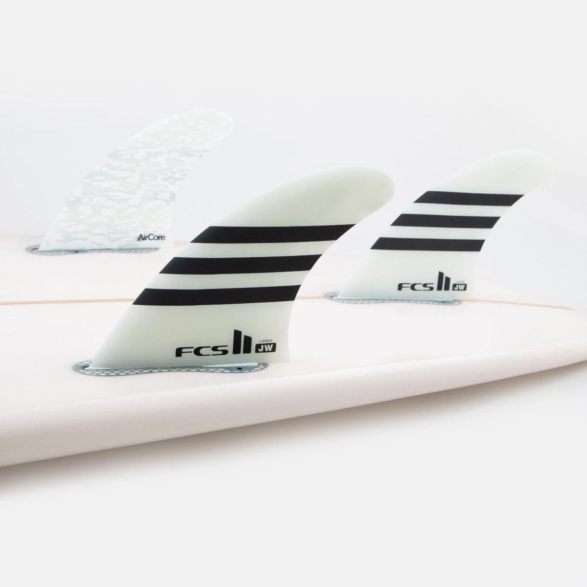 FCS Julian Wilson JW PC Tri Fin Set-Black/White-Medium 4 FCS Julian Wilson JW PC Tri Fin Set-Black/White-Medium - Image 2